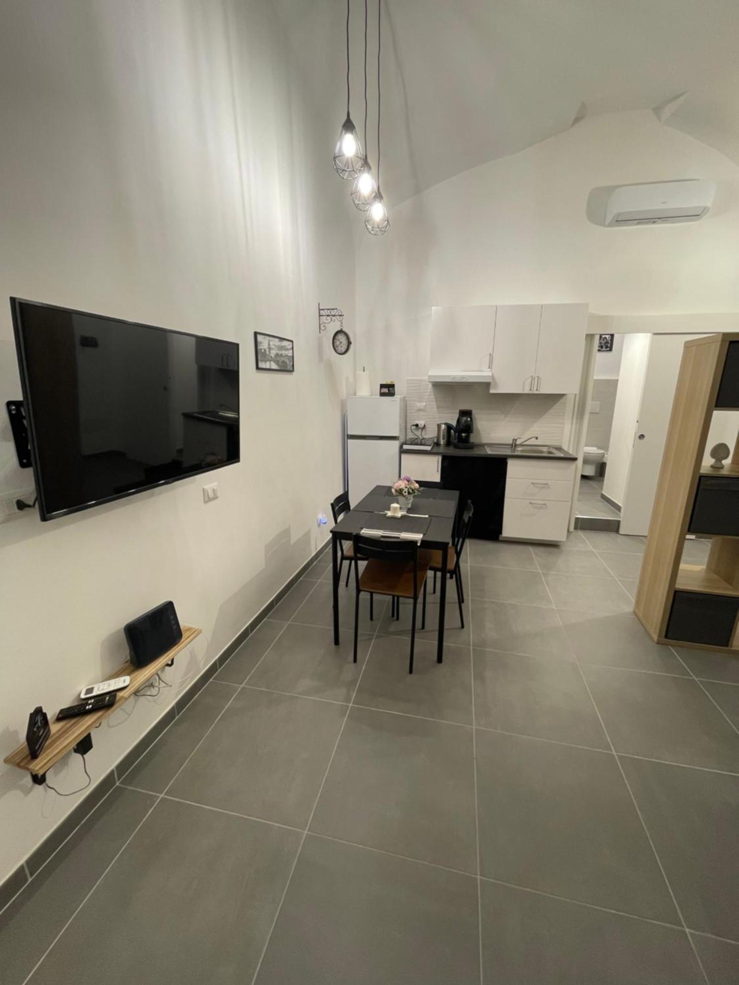 La Maison Di Elena Napoli Eksteriør billede